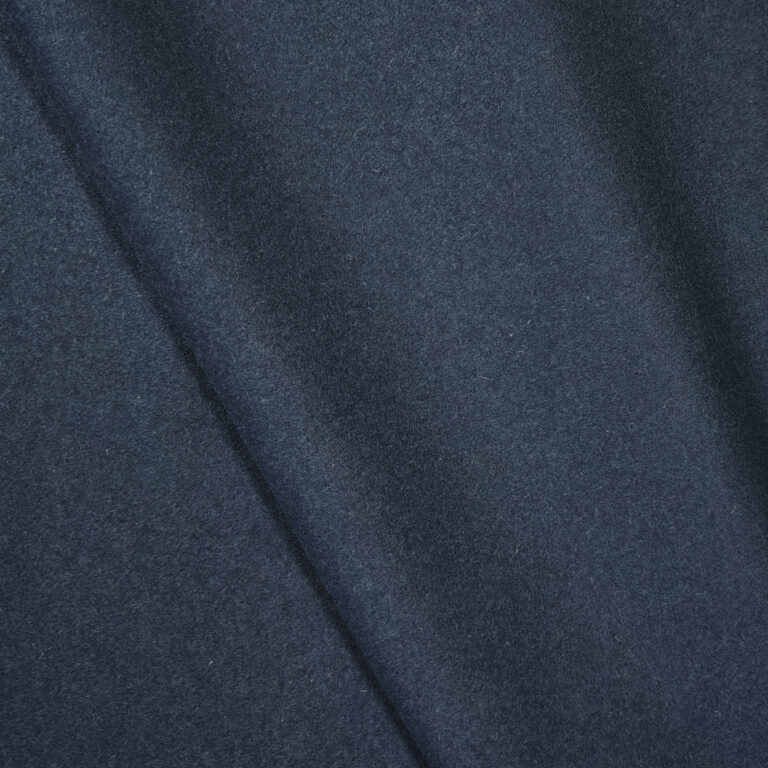 Tummansininen Sarka - Villakangas