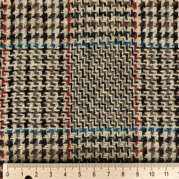 Klassinen ruudullinen tweed villakangas