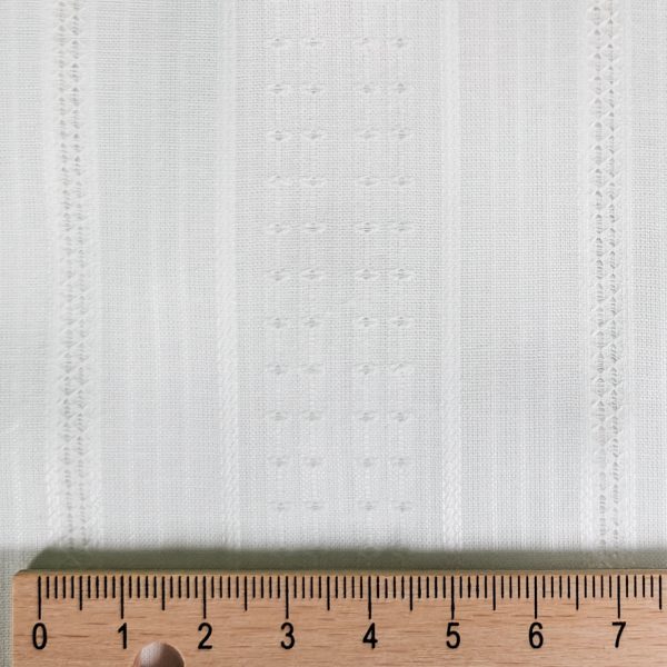 Kevyt raidallinen puuvillakangas - Jacquard / Dobby lähikuva