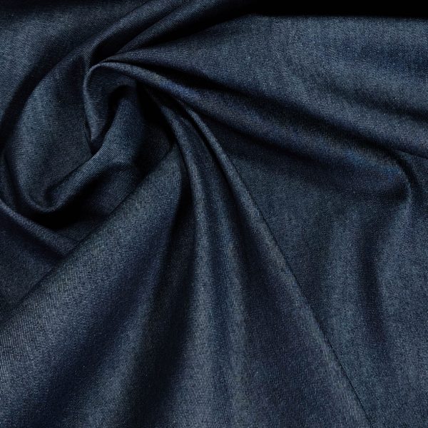 Aito täyspuuvillainen denim farkkukangas - Indigolla kyyppivärjätty, kutistettu