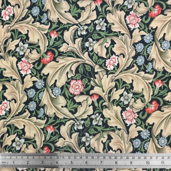 Ulkokangas - William Morris - Leicester - metsä