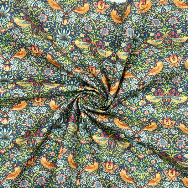 Perkaalipuuvilla - William Morris - Strawberry Thief