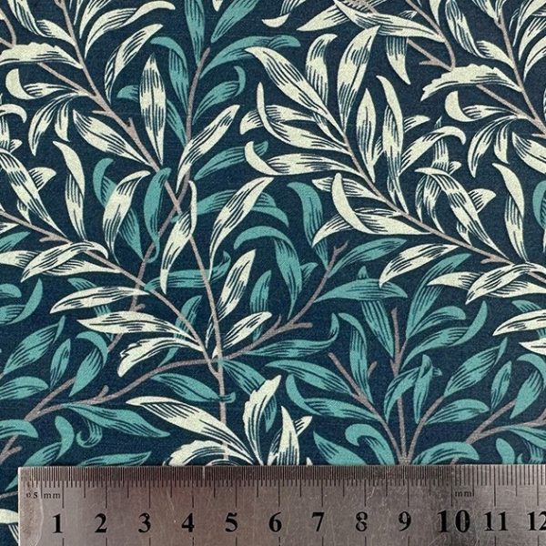 Perkaalipopliini - William Morris - Willow Bough, Pajunoksat - tumma petrooli