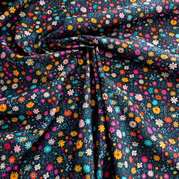Painettu kapearaitainen needlecord vakosametti, täyspuuvilla - Retrokukat